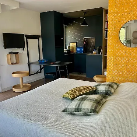 Chiberta 3 Etoiles Climatise Piscine & Golf *