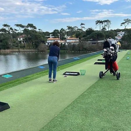 Chiberta 3 Etoiles Climatise Piscine & Golf Apartman