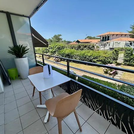 Chiberta 3 Etoiles Climatise Piscine & Golf Apartmán *