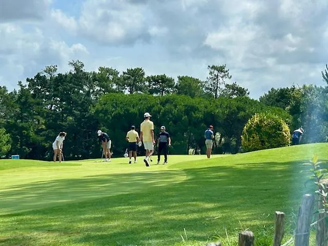 Chiberta 3 Etoiles Climatise Piscine & Golf Apartman