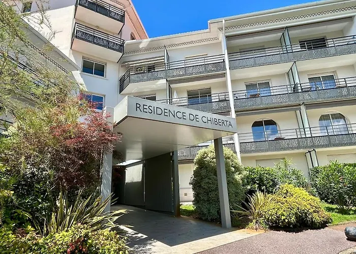 Chiberta 3 Etoiles Climatise Piscine & Golf * Anglet