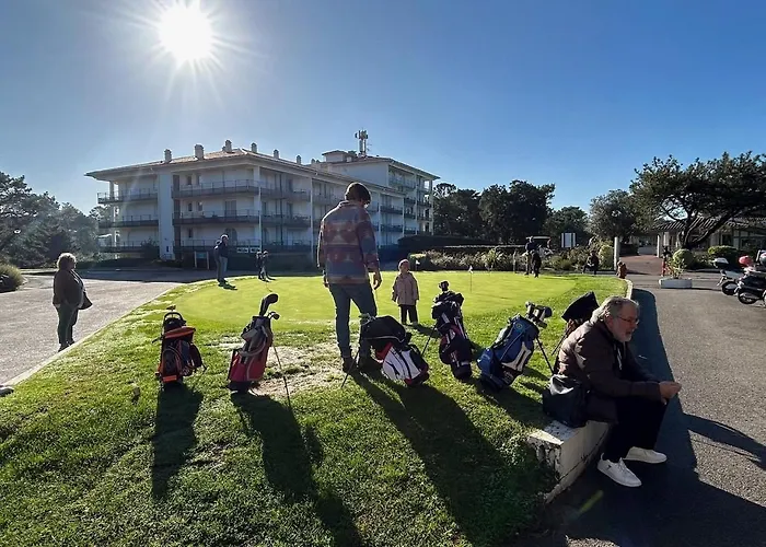 Apartman Chiberta 3 Etoiles Climatise Piscine & Golf